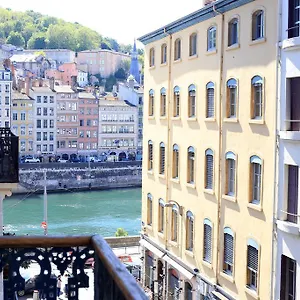 https://la-suite-terreaux.hotels-rhonealpes.com